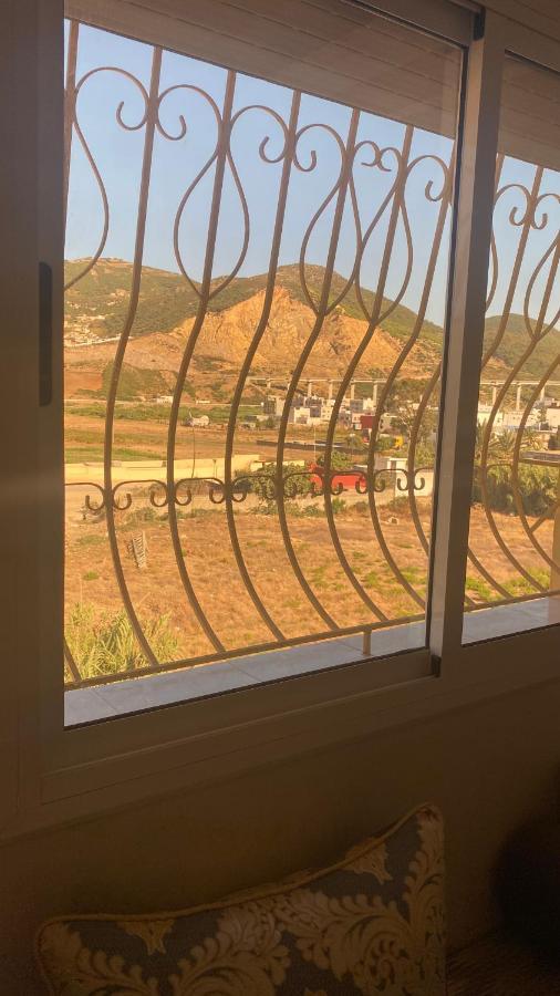 Big Appartement In Ksar Sgher And Close Ksar es Sghir Ngoại thất bức ảnh